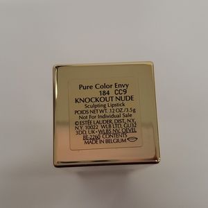 Estee Lauder lipstick 184 knockout nude